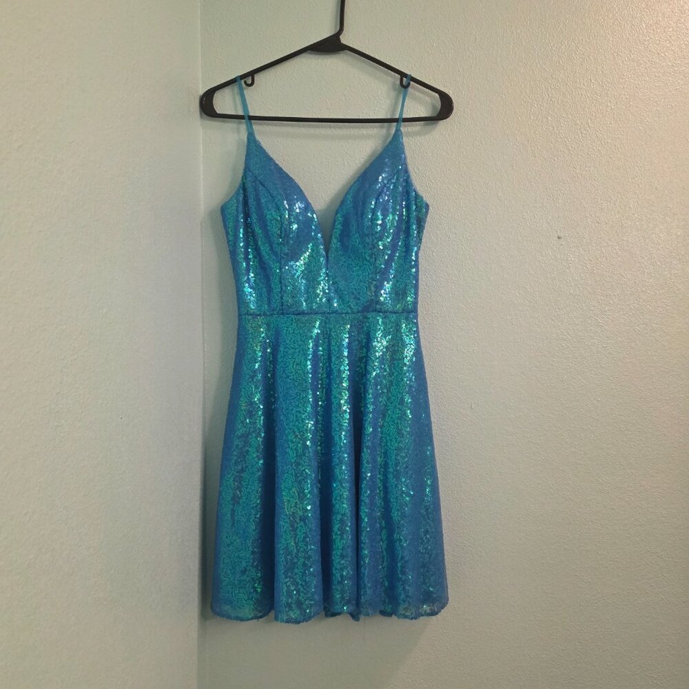 Alyce Paris Blue Short Formal Dress Size 00